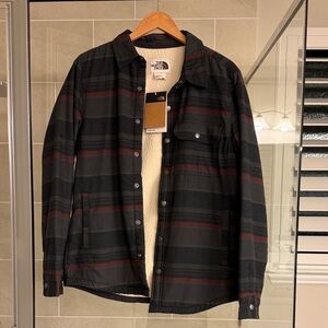 The North Face Men's Black and Red Plaid Shirt Jacket